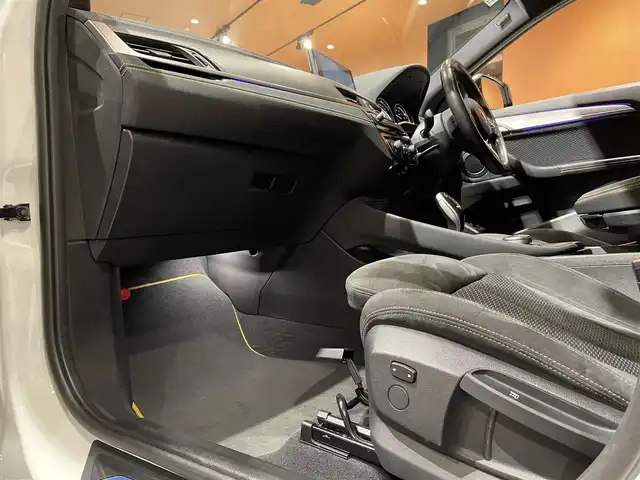 ＢＭＷ Ｘ２ sDrive18i MスポーツX 道央・札幌 2018(平30)年 7.1万km アルピンホワイトⅢ アドバンスドアクティブセーフティパッケージ/　・ACC/　・ヘッドアップディスプレイ/シートヒーター/純正HDDナビ/CD/DVD/USB/Bluetooth/バックカメラ/ドライビングアシスト/パワーテールゲート/ETC/ドライブレコーダー/夏タイヤ・AWセット積込/保証書、取扱説明書有/スペアキー×１