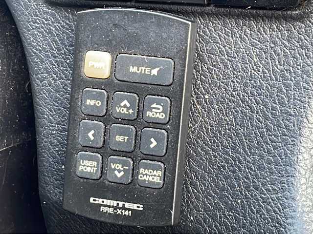 トヨタ シエンタ ハイブリッド X 徳島県 2016(平28)年 6.1万km ブラックマイカ 7.7型社外SDナビ　MAX775W/（BT/フルセグ/DISC）/バックカメラ/LEDヘッドライト/SMACK15インチアルミホイール/片側電動スライドドア/D/N席シートヒーター/ドライブレコーダー/リモコンキー/スペアキー/オートライト/ダブルエアバック/盗難防止装置/取扱説明書/新車時保証書