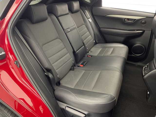 レクサス ＮＸ 300h Fスポーツ 宮崎県 2019(令1)年 4.5万km レッドマイカクリスタルシャイン 純正ナビ/Ｂｌｕｅｔｏｏｔｈ　/パノラマルーフ/レーダークルーズ/パワーバックドア/黒革レザーシート/Ｄ／Ｎパワーシート　/Ｄ／Ｎ席シートヒーター、シートエアー/メモリーシート/バックカメラ/コーナセンサー/ドライブレコーダー/パドルシフト/ハンドルリモコン/ハンドルヒーター/ビルトインETC