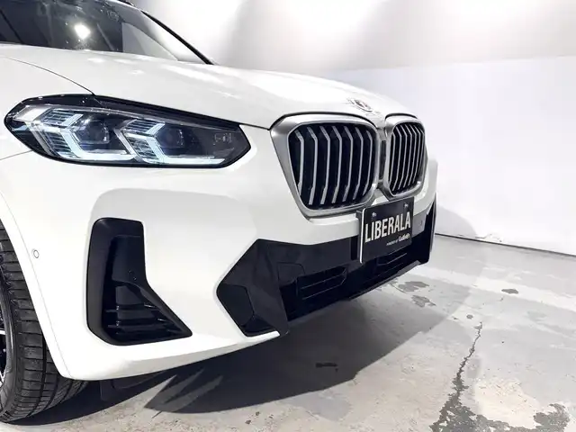 ＢＭＷ ＢＭＷ Ｘ３ 20d xDrive Mスポーツ 道央・札幌 2023(令5)年 6.4万km アルピンホワイトⅢ BMWライブ・コックピット・プロフェッショナル/・BMWカーブド・ディスプレイ/・12.3インチマルチ・ディスプレイ・メーターパネル/・14.9インチワイド・コントロール・ディスプレイ（タッチパネル機能付）/・ARビュー/・ナビゲーションシステム/・BMWインテリジェント・パーソナル・アシスタント/　（AI音声会話システム）/・スマートフォン・インテグレーション/アンビエント/１２V電源ソケット/インタラクション・バー/ラゲージエリアカバー/harman/kardonサウンド/3ゾーン・オートマッチク・エアコンディショナー（マイクロファイター付き）/・運転席＆助手席独立温度調節機能/・後席用独立温度調節機能/・後席用エア・アウトレット/・パーキング・ベンチレーション/ラジオ/地上デジタルTVチューナー/USBオーディオ・インターフェイス/Bluetoothインターフェイス/Mスポーツ・レザー・ステアリング・ホイール/Mアンソラジット・ルーフ・ランニング/照明付バニティ・ミラー