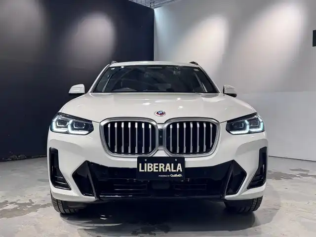 ＢＭＷ ＢＭＷ Ｘ３ 20d xDrive Mスポーツ 道央・札幌 2023(令5)年 6.4万km アルピンホワイトⅢ BMWライブ・コックピット・プロフェッショナル/・BMWカーブド・ディスプレイ/・12.3インチマルチ・ディスプレイ・メーターパネル/・14.9インチワイド・コントロール・ディスプレイ（タッチパネル機能付）/・ARビュー/・ナビゲーションシステム/・BMWインテリジェント・パーソナル・アシスタント/　（AI音声会話システム）/・スマートフォン・インテグレーション/アンビエント/１２V電源ソケット/インタラクション・バー/ラゲージエリアカバー/harman/kardonサウンド/3ゾーン・オートマッチク・エアコンディショナー（マイクロファイター付き）/・運転席＆助手席独立温度調節機能/・後席用独立温度調節機能/・後席用エア・アウトレット/・パーキング・ベンチレーション/ラジオ/地上デジタルTVチューナー/USBオーディオ・インターフェイス/Bluetoothインターフェイス/Mスポーツ・レザー・ステアリング・ホイール/Mアンソラジット・ルーフ・ランニング/照明付バニティ・ミラー