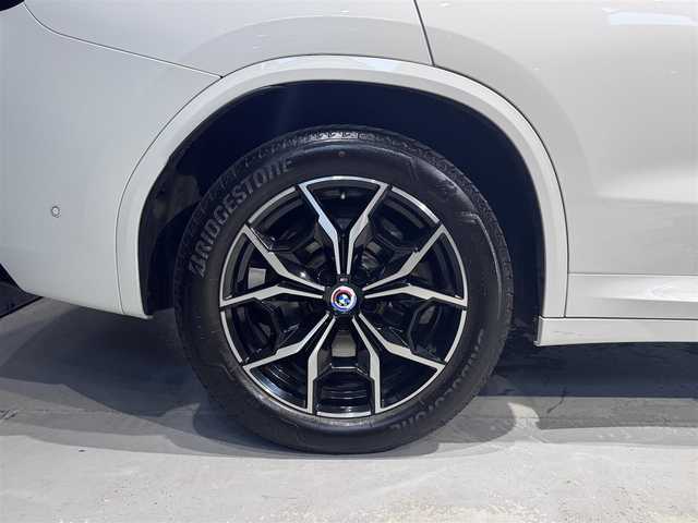 ＢＭＷ ＢＭＷ Ｘ３ 20d xDrive Mスポーツ 道央・札幌 2023(令5)年 6.4万km アルピンホワイトⅢ BMWライブ・コックピット・プロフェッショナル/・BMWカーブド・ディスプレイ/・12.3インチマルチ・ディスプレイ・メーターパネル/・14.9インチワイド・コントロール・ディスプレイ（タッチパネル機能付）/・ARビュー/・ナビゲーションシステム/・BMWインテリジェント・パーソナル・アシスタント/　（AI音声会話システム）/・スマートフォン・インテグレーション/アンビエント/１２V電源ソケット/インタラクション・バー/ラゲージエリアカバー/harman/kardonサウンド/3ゾーン・オートマッチク・エアコンディショナー（マイクロファイター付き）/・運転席＆助手席独立温度調節機能/・後席用独立温度調節機能/・後席用エア・アウトレット/・パーキング・ベンチレーション/ラジオ/地上デジタルTVチューナー/USBオーディオ・インターフェイス/Bluetoothインターフェイス/Mスポーツ・レザー・ステアリング・ホイール/Mアンソラジット・ルーフ・ランニング/照明付バニティ・ミラー