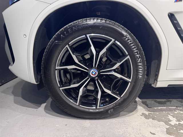 ＢＭＷ ＢＭＷ Ｘ３ 20d xDrive Mスポーツ 道央・札幌 2023(令5)年 6.4万km アルピンホワイトⅢ BMWライブ・コックピット・プロフェッショナル/・BMWカーブド・ディスプレイ/・12.3インチマルチ・ディスプレイ・メーターパネル/・14.9インチワイド・コントロール・ディスプレイ（タッチパネル機能付）/・ARビュー/・ナビゲーションシステム/・BMWインテリジェント・パーソナル・アシスタント/　（AI音声会話システム）/・スマートフォン・インテグレーション/アンビエント/１２V電源ソケット/インタラクション・バー/ラゲージエリアカバー/harman/kardonサウンド/3ゾーン・オートマッチク・エアコンディショナー（マイクロファイター付き）/・運転席＆助手席独立温度調節機能/・後席用独立温度調節機能/・後席用エア・アウトレット/・パーキング・ベンチレーション/ラジオ/地上デジタルTVチューナー/USBオーディオ・インターフェイス/Bluetoothインターフェイス/Mスポーツ・レザー・ステアリング・ホイール/Mアンソラジット・ルーフ・ランニング/照明付バニティ・ミラー