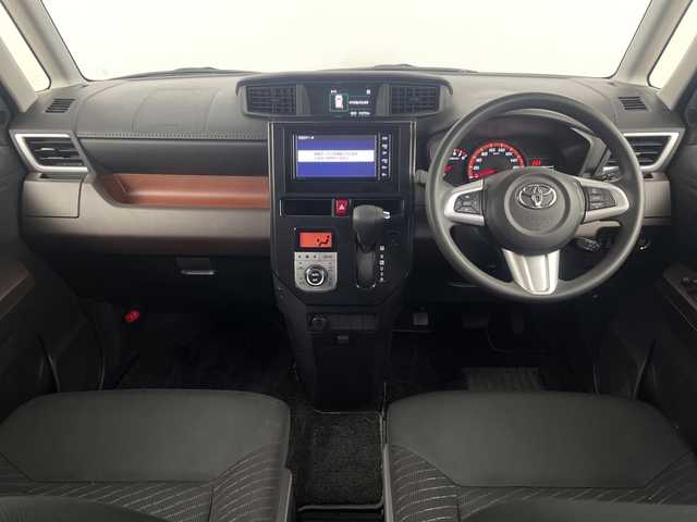 トヨタ タンク G 埼玉県 2019(平31)年 1.2万km ブラックマイカメタリック 純正ナビ　NSZT-W68T/(Bluetooth/CD/DVD/AM/FM)/地デジワンセグ/バックカメラ/前方ドライブレコーダー/ETC/クルーズコントロール/衝突軽減ブレーキ/オートマチックハイビーム/クリアランスソナー/アイドリングストップ/両側パワースライドドア/ロールサンシェード/ウィンカー・電動格納ミラー/社外フロアマット/純正ドアバイザー