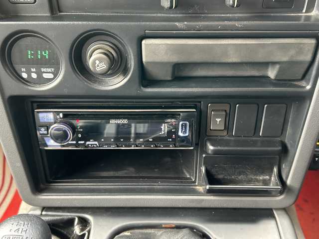 日産 サファリ エクストラV グランロード 岩手県 2024(令6)年 8.3万km 緑 ハイルーフ /社外オーディオ/ETC /冬タイヤ有 /エアコン /リアヒーター/社外グリルバンパーガード /フロントウインチ付 /社外ヘッドライト /電動角度調整ミラー /スペアキー /社外フロアマット /保証書 取説