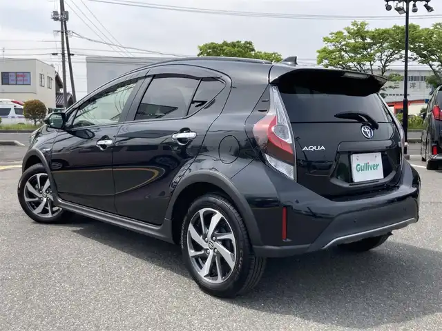 トヨタ アクア クロスオーバー グラム 鳥取県 2019(令1)年 2.6万km ブラックマイカ 純正ナビ/フルセグ/CD/BT/バックカメラ/トヨタセーフティセンス/前後クリアランスソナー/ETC/ドライブレコーダー/ハーフレザーシート/ステアリングスイッチ/LEDヘットライト/純正16インチアルミホイール/プッシュエンジンスタート/スマートキー/保証書・取扱説明書