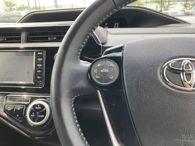 トヨタ アクア クロスオーバー グラム 鳥取県 2019(令1)年 2.6万km ブラックマイカ 純正ナビ/フルセグ/CD/BT/バックカメラ/トヨタセーフティセンス/前後クリアランスソナー/ETC/ドライブレコーダー/ハーフレザーシート/ステアリングスイッチ/LEDヘットライト/純正16インチアルミホイール/プッシュエンジンスタート/スマートキー/保証書・取扱説明書