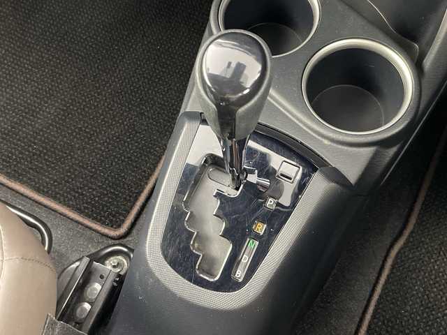 トヨタ アクア クロスオーバー グラム 愛知県 2019(令1)年 2.6万km ブラックマイカ 純正７インチSDナビ/（Bluetooth/ワンセグTV)/バックカメラ/ビルトインETC/トヨタセーフティセンス/前後クリアランスソナー/ドライブレコーダー前（DRT-H68A）/ハーフレザーシート/ステアリングスイッチ/ビルドインETC/LEDヘットライト/LEDフォグライト/純正16インチアルミホイール/プッシュエンジンスタート/スマートキー/保証書・取扱説明書