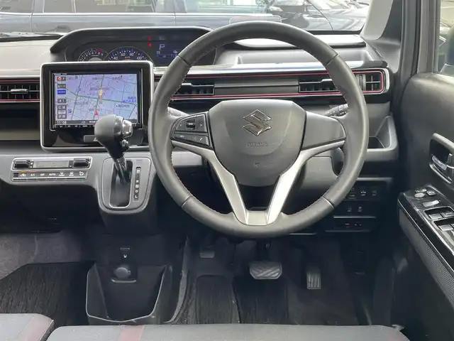スズキ ワゴンＲ スティングレー HYBRID X 東京都 2017(平29)年 6.4万km スチールシルバーM 純正ナビ(CN-RZ82)/(DVD/フルセグ/Bluetooth/HDMI)/バックカメラ/ETC/シートヒーター(D席)/スズキセーフティサポート/・デュアルカメラブレーキサポート/・誤発進抑制機能(前方)/・車線逸脱警報機能/・ふらつき警報機能/・先行車発進お知らせ機能/ヘッドアップディスプレイ/LEDヘッドライト/スマートキー/スペアキー1本/保証書/取扱説明書