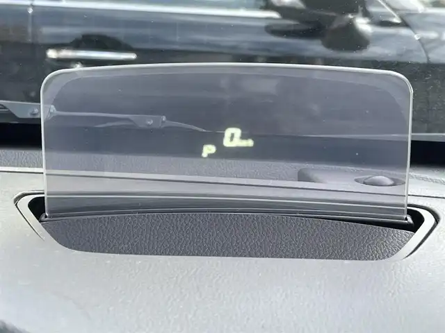 スズキ ワゴンＲ スティングレー HYBRID X 東京都 2017(平29)年 6.4万km スチールシルバーM 純正ナビ(CN-RZ82)/(DVD/フルセグ/Bluetooth/HDMI)/バックカメラ/ETC/シートヒーター(D席)/スズキセーフティサポート/・デュアルカメラブレーキサポート/・誤発進抑制機能(前方)/・車線逸脱警報機能/・ふらつき警報機能/・先行車発進お知らせ機能/ヘッドアップディスプレイ/LEDヘッドライト/スマートキー/スペアキー1本/保証書/取扱説明書