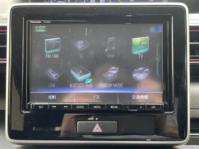 スズキ ワゴンＲ スティングレー HYBRID X 東京都 2017(平29)年 6.4万km スチールシルバーM 純正ナビ(CN-RZ82)/(DVD/フルセグ/Bluetooth/HDMI)/バックカメラ/ETC/シートヒーター(D席)/スズキセーフティサポート/・デュアルカメラブレーキサポート/・誤発進抑制機能(前方)/・車線逸脱警報機能/・ふらつき警報機能/・先行車発進お知らせ機能/ヘッドアップディスプレイ/LEDヘッドライト/スマートキー/スペアキー1本/保証書/取扱説明書
