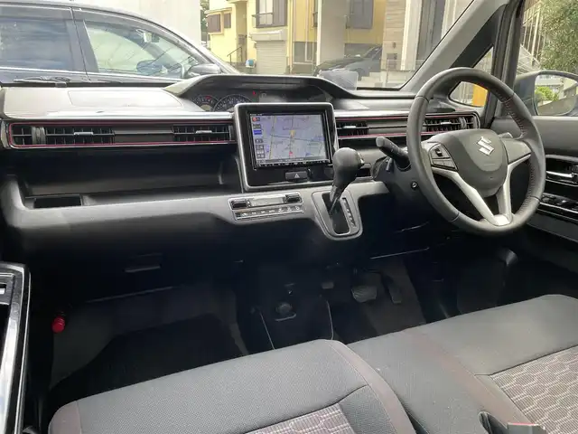 スズキ ワゴンＲ スティングレー HYBRID X 東京都 2017(平29)年 6.4万km スチールシルバーM 純正ナビ(CN-RZ82)/(DVD/フルセグ/Bluetooth/HDMI)/バックカメラ/ETC/シートヒーター(D席)/スズキセーフティサポート/・デュアルカメラブレーキサポート/・誤発進抑制機能(前方)/・車線逸脱警報機能/・ふらつき警報機能/・先行車発進お知らせ機能/ヘッドアップディスプレイ/LEDヘッドライト/スマートキー/スペアキー1本/保証書/取扱説明書