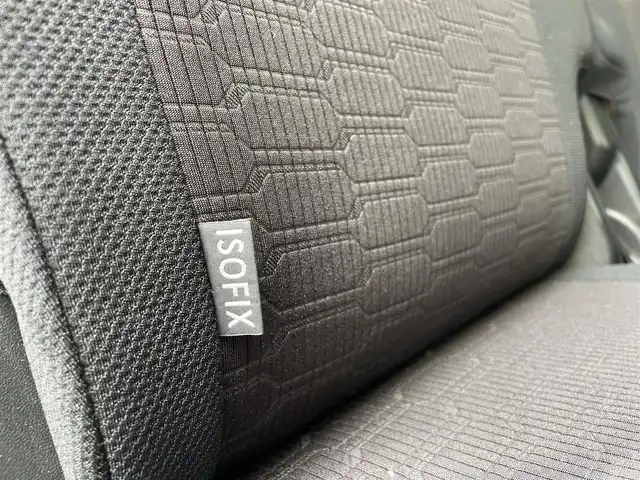 スズキ ワゴンＲ スティングレー HYBRID X 東京都 2017(平29)年 6.4万km スチールシルバーM 純正ナビ(CN-RZ82)/(DVD/フルセグ/Bluetooth/HDMI)/バックカメラ/ETC/シートヒーター(D席)/スズキセーフティサポート/・デュアルカメラブレーキサポート/・誤発進抑制機能(前方)/・車線逸脱警報機能/・ふらつき警報機能/・先行車発進お知らせ機能/ヘッドアップディスプレイ/LEDヘッドライト/スマートキー/スペアキー1本/保証書/取扱説明書