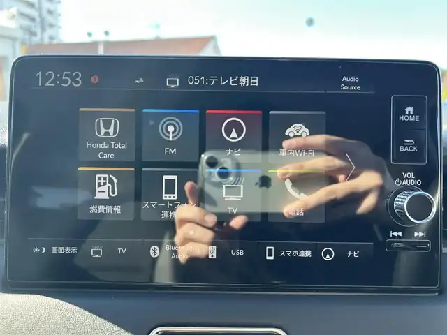 ホンダ ヴェゼル ハイブリッド e:HEV Z 群馬県 2021(令3)年 5.9万km プラチナホワイトパール ワンオーナー/ホンダセンシング/衝突軽減ブレーキ/純正メモリーナビ/バックカメラ　Bluetooth フルセグＴＶ/アダプティブクルーズコントロール/ヒルディセントコントロールスイッチ/両前席シートヒーター/パワーバックドア/パドルシフト/ステアリングヒーター/ステアリングリモコン/ビルトインＥＴＣ２．０/ブラインドスポットインフォメーション/ワイヤレススマホ充電/チップアップシート/社外ドライブレコーダー（前後カメラ）/保証書/取説/スペアキーｘ１