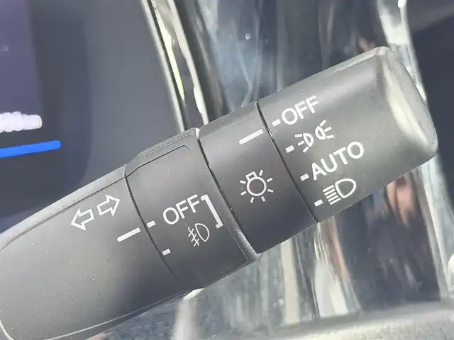 ホンダ シャトル ハイブリッド X 大阪府 2015(平27)年 4.2万km クリスタルブラックパール 純正ナビTV バックカメラ ハーフレザーシート クルーズコントロール 衝突軽減ブレーキ スマートキー プッシュスタート オートライト LEDヘッドライト ETC