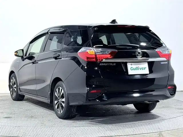 ホンダ シャトル ハイブリッド X 大阪府 2015(平27)年 4.2万km クリスタルブラックパール 純正ナビTV バックカメラ ハーフレザーシート クルーズコントロール 衝突軽減ブレーキ スマートキー プッシュスタート オートライト LEDヘッドライト ETC