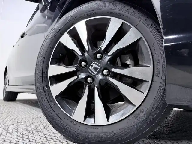 ホンダ シャトル ハイブリッド X 大阪府 2015(平27)年 4.2万km クリスタルブラックパール 純正ナビTV バックカメラ ハーフレザーシート クルーズコントロール 衝突軽減ブレーキ スマートキー プッシュスタート オートライト LEDヘッドライト ETC