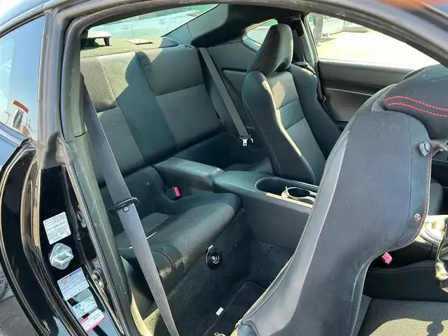 トヨタ ８６ GT 宮城県 2014(平26)年 7.4万km クリスタルブラックシリカ モデリスタエアロ（F/S/R）/社外ナビ（DPV-7000）/・CD/DVD/・Bluetooth/・フルセグTV/バックモニター/ETC/革巻きステアリング/クルーズコントロール/HIDヘッドライト/フォグランプ/オートライト/スマートキー＆プッシュスタート/電動格納ミラー/純正17インチAW/純正フロアマット/純正ラゲッジマット/W/サイド/カーテンエアバッグ