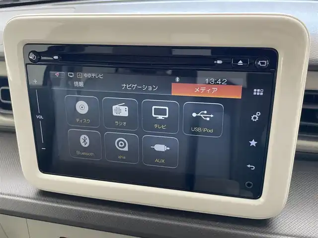 スズキ ラパン L 愛知県 2015(平27)年 3.5万km カシスピンクパールメタリック 純正ナビ　フルセグＴＶ　Ｂｌｕｅｔｏｏｔｈ　アラウンドビューモニター　ＤＶＤ再生　ＵＳＢポート　シートヒーター　純正フロアマット　衝突軽減　アイドリングストップ　ＬＥＤヘッドライト　スマートキー　禁煙