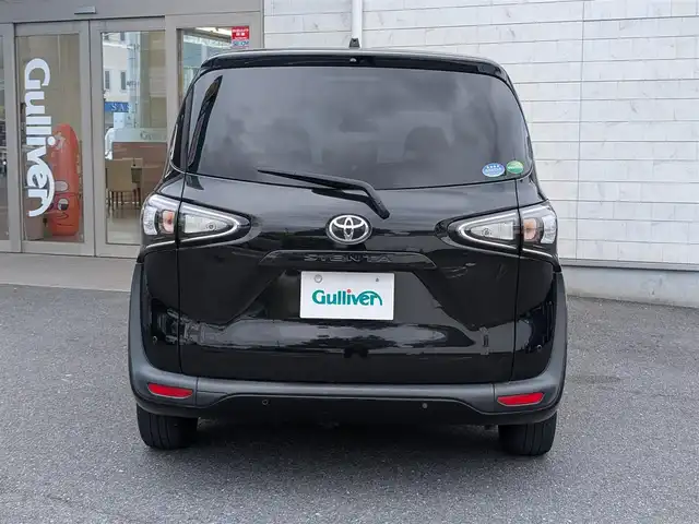 トヨタ シエンタ G 埼玉県 2019(令1)年 2.8万km ブラックマイカ 純正メモリナビ(NSZT-W)/フルセグテレビ/Bluetoothオーディオ/バックカメラ/プッシュスタート/両側パワースライドドア/シートヒーター(運転席、助手席)/ステアリングヒーター/ETC/コーナーセンサー(フロント、リア)/USB充電(Type-A×2)/スマートキー×2/整備記録簿(R2、R4、R6)