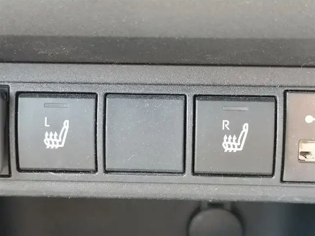 トヨタ ヤリスクロス ハイブリッド Z 茨城県 2021(令3)年 2.4万km ブラックマイカ 純正ナビ/【AM・FM・USB・BT】/パワーシート/シートヒーター/レーダークルコン/Ｂカメラ/ETC2.0/前後ドラレコ/前後コーナーセンサー/ステリモ/ブレーキホールド/オートライト/オートハイビーム/ヘッドライトレベライザー/LEDライト/純正アルミホイール