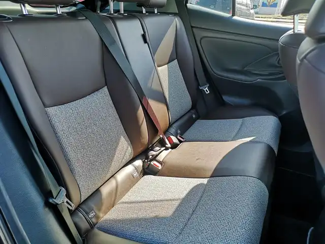 トヨタ ヤリスクロス ハイブリッド Z 茨城県 2021(令3)年 2.4万km ブラックマイカ 純正ナビ/【AM・FM・USB・BT】/パワーシート/シートヒーター/レーダークルコン/Ｂカメラ/ETC2.0/前後ドラレコ/前後コーナーセンサー/ステリモ/ブレーキホールド/オートライト/オートハイビーム/ヘッドライトレベライザー/LEDライト/純正アルミホイール