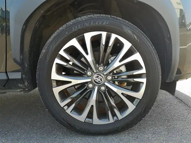 トヨタ ヤリスクロス ハイブリッド Z 茨城県 2021(令3)年 2.4万km ブラックマイカ 純正ナビ/【AM・FM・USB・BT】/パワーシート/シートヒーター/レーダークルコン/Ｂカメラ/ETC2.0/前後ドラレコ/前後コーナーセンサー/ステリモ/ブレーキホールド/オートライト/オートハイビーム/ヘッドライトレベライザー/LEDライト/純正アルミホイール