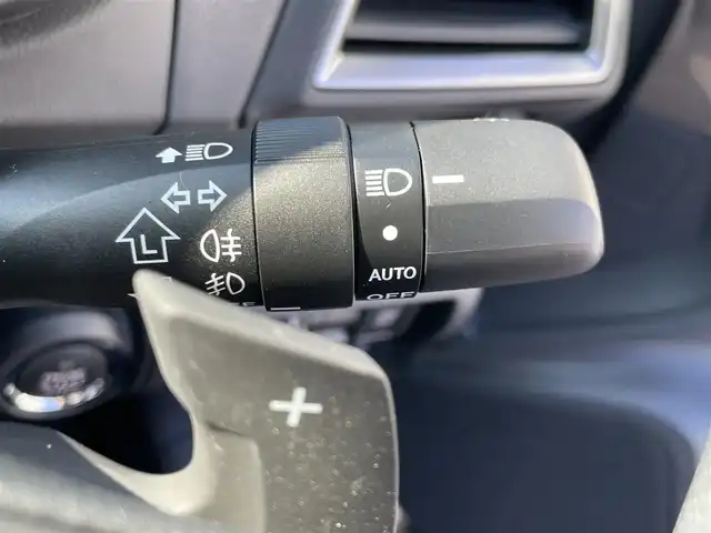 スバル インプレッサ スポーツ 2．0i－S アイサイト 島根県 2016(平28)年 0.9万km アイスシルバーメタリック 純正メモリナビ/フルセグＴＶ/Ｂｌｕｅｔｏｏｔｈ・ＵＳＢ接続/CD・DVD再生/ＥＴＣ2.0/バックカメラ/前方ドライブレコーダー/アイサイト/衝突軽減ブレーキ/レーンキープアシスト/誤発進抑制機能/ブラインドスポットモニター/追従式クルーズコントロール/前席パワーシート/電動パーキングブレーキ/オートブレーキホールド/純正フロアマット/横滑り防止装置/純正18インチアルミホイール/LEDオートライト/フォグランプ/トノカバー/電動格納ウインカーミラー/ドアバイザー/スマートキー/プッシュスタート