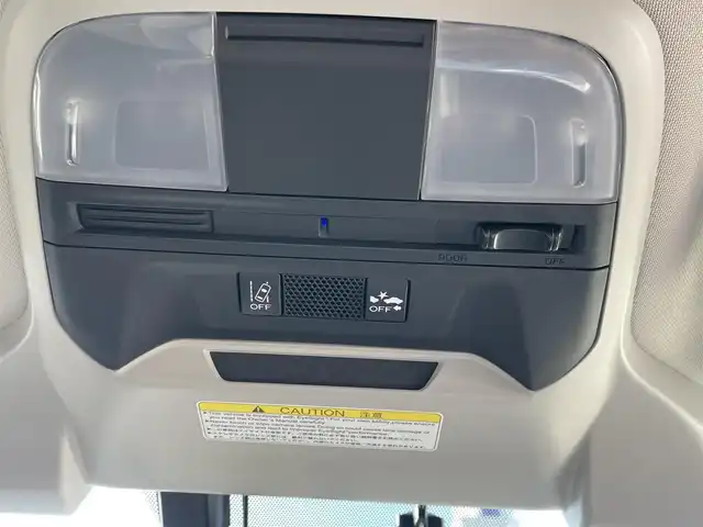 スバル インプレッサ スポーツ 2．0i－S アイサイト 島根県 2016(平28)年 0.9万km アイスシルバーメタリック 純正メモリナビ/フルセグＴＶ/Ｂｌｕｅｔｏｏｔｈ・ＵＳＢ接続/CD・DVD再生/ＥＴＣ2.0/バックカメラ/前方ドライブレコーダー/アイサイト/衝突軽減ブレーキ/レーンキープアシスト/誤発進抑制機能/ブラインドスポットモニター/追従式クルーズコントロール/前席パワーシート/電動パーキングブレーキ/オートブレーキホールド/純正フロアマット/横滑り防止装置/純正18インチアルミホイール/LEDオートライト/フォグランプ/トノカバー/電動格納ウインカーミラー/ドアバイザー/スマートキー/プッシュスタート