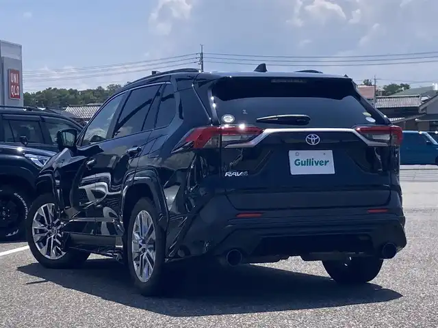トヨタ ＲＡＶ４ G Zパッケージ 島根県 2020(令2)年 7.9万km アティチュードブラックマイカ ワンオーナー/４WD/トヨタセーフティーセンス/ ・プリクラッシュセーフティー/ ・レーントレーシングアシスト/ ・ブラインドスポットモニター/ ・リヤクロストラフィックアラート/ ・パーキングサポートブレーキ/ ・ロードサインアシスト/ ・レーダークルーズコントロール/ ・オートハイビーム/社外９インチナビ(CD/DVD/BT/フルセグ)/バックカメラ/ビルトインETC/ハンズフリーパワーバックドア/LEDヘッドランプ/LEDフォグランプ/オートライト/TRDエアロパーツ/運転席パワーシート/運転席シートメモリー/前席シートヒーター/デジタルインナーミラー/純正19インチアルミ/スペアキー/禁煙車