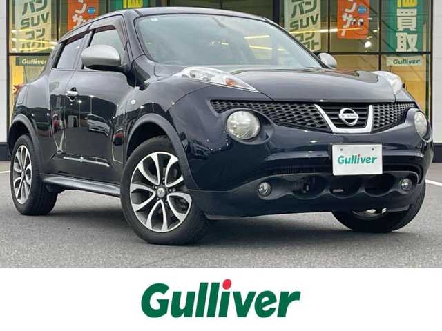 日産 ジューク 16GT プレミアムホワイトP 岡山県 2012(平24)年 11.4万km サファイアブラック 禁煙車/登録時走行距離：114016km/特別仕様車/純正SDナビ（型番：MC312D-W）/フルセグTV/Bluetooth/ビルトインETC/シートヒーター（D・N席）/レザーシート/オートリトラミラー/電動格納ミラー/オートライト/ヘッドライトレベライザー/ハロゲンヘッドライト/フォグライト/純正17インチAW/革巻きステアリング/プッシュスタート/スマートキー/ドアバイザー/純正フロアマット