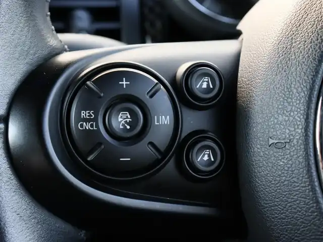 ＭＩＮＩ ミニ クーパー SD 宮城県 2020(令2)年 4.5万km 青Ⅱ エナジェティックスタイル/カメラ＆パーキングアシストＰＫＧ/ペッパーＰＫＧ/純正ナビ【ＢＴ／ＵＳＢ】/インテリジェントセーフティ　/アダプティブクルーズコントロール　/レザー調シートカバー/バックカメラ　/ドライブレコーダー　/ユニオンジャックテールライト　/純正１７インチＡＷ/ミラー一体型ＥＴＣ/ドアバイザー/フォグランプ/コーナーセンサー(前後)/LEDヘッドライト/プッシュスタート/スマートキー/MTモード付/純正フロアマット/アイドリングストップ/オートライト/ステアリングスイッチ
