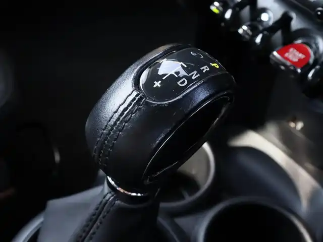 ＭＩＮＩ ミニ クーパー SD 宮城県 2020(令2)年 4.5万km 青Ⅱ エナジェティックスタイル/カメラ＆パーキングアシストＰＫＧ/ペッパーＰＫＧ/純正ナビ【ＢＴ／ＵＳＢ】/インテリジェントセーフティ　/アダプティブクルーズコントロール　/レザー調シートカバー/バックカメラ　/ドライブレコーダー　/ユニオンジャックテールライト　/純正１７インチＡＷ/ミラー一体型ＥＴＣ/ドアバイザー/フォグランプ/コーナーセンサー(前後)/LEDヘッドライト/プッシュスタート/スマートキー/MTモード付/純正フロアマット/アイドリングストップ/オートライト/ステアリングスイッチ