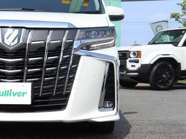 トヨタ アルファード S Cパッケージ 神奈川県 2020(令2)年 2.5万km ホワイトパールクリスタルシャイン ワンオーナー/純正メモリナビ/JBLサウンド/フルセグテレビ/バックカメラ/アラウンドビューモニター/フリップダウンモニター/ウィンカーミラー/オットマン/サンルーフ/ドアバイザー/プッシュスタート/両側パワースライドドア/ETC2.0 /ヒートステアリング/ヒートシーター/エアーシート/パワーバックドア/LEDイルミネーション機能付3眼ヘッドランプ/LEDコーナリングランプ/シフトパネル一体大型ハイグレードコンソールボックス/排ガス検知機能付オートエアコン/サンシェード/保証書/取説