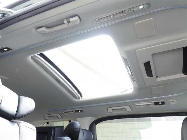 トヨタ アルファード S Cパッケージ 神奈川県 2020(令2)年 2.5万km ホワイトパールクリスタルシャイン ワンオーナー/純正メモリナビ/JBLサウンド/フルセグテレビ/バックカメラ/アラウンドビューモニター/フリップダウンモニター/ウィンカーミラー/オットマン/サンルーフ/ドアバイザー/プッシュスタート/両側パワースライドドア/ETC2.0 /ヒートステアリング/ヒートシーター/エアーシート/パワーバックドア/LEDイルミネーション機能付3眼ヘッドランプ/LEDコーナリングランプ/シフトパネル一体大型ハイグレードコンソールボックス/排ガス検知機能付オートエアコン/サンシェード/保証書/取説