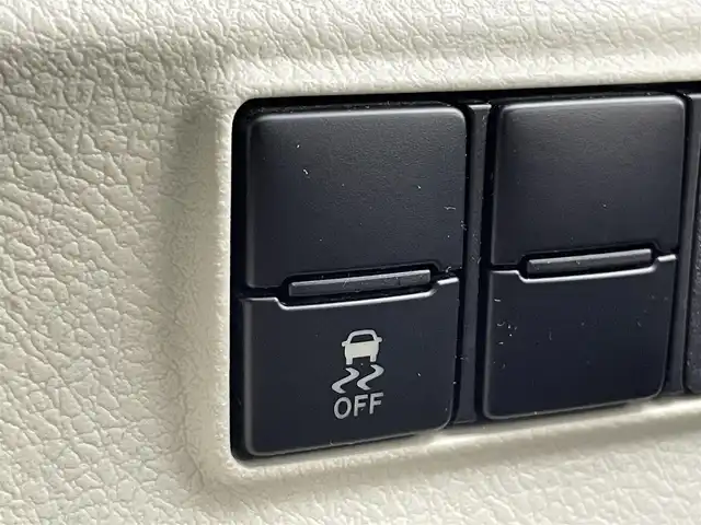 トヨタ シエンタ X 富山県 2018(平30)年 7.7万km コバルトブルーメタリック 社外ナビ（AM/FM/DVD/BT）/バックカメラ/ETC/片側パワースライドドア/衝突被害軽減システム/レーンキープアシスト/横滑り防止装置/社外アルミホイール/社外フロアマット/LEDライト/オートマチックハイビーム/電動格納ミラー/純正CPてっちんホイール付冬タイヤ有/スマートキー/スペアキー