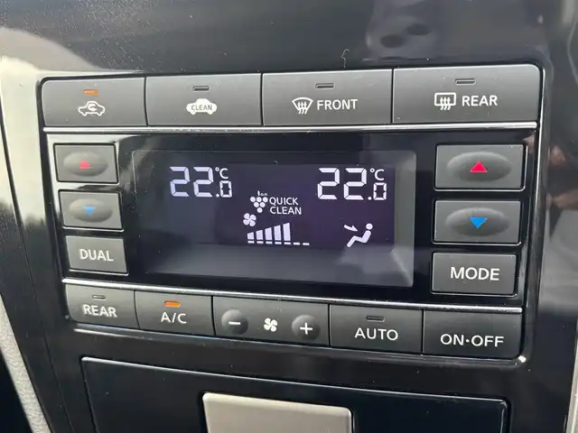 日産 エルグランド 250HWS S アーバンクロム 愛知県 2017(平29)年 3.6万km ブリリアントホワイトパール ワンオーナー/サンルーフ/純正9インチナビ（MM517D-L）/　CD/DVD/BD/SD/BT/USB/フルセグTV/バックカメラ/純正フリップダウンモニター/両側電動スライドドア/ナビ連動型ドライブレコーダー/ETC/クルーズコントロール/ハーフレザーシート/オットマンシート/リアサンシェード/ドアバイザー/純正フロアマット