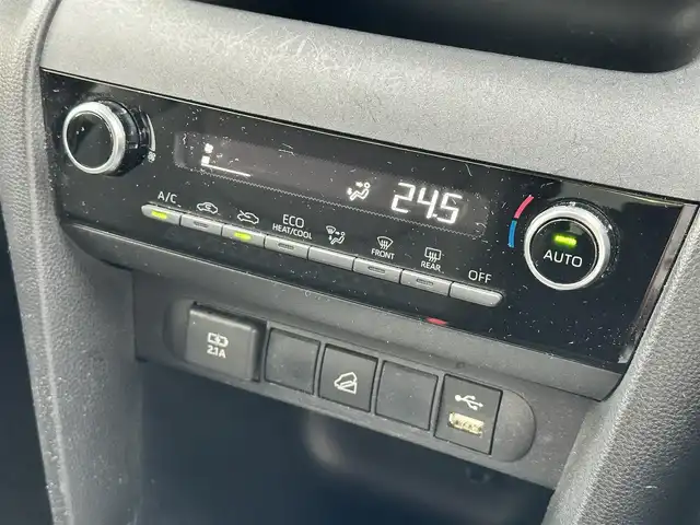 トヨタ ヤリスクロス G 島根県 2020(令2)年 7.4万km ブラックマイカ 登録時走行距離　73603km/ワンオーナー/純正ディスプレイオーディオ/フルセグTV/LEDヘッドライト/レーダークルーズコントロール/前後コーナーセンサー/ビルトインETC/SOSボタン/衝突被害軽減システム/レーンキープアシスト/横滑り防止装置/盗難防止装置/オートホールド/純正フロアマット/スマートキー/ダブル＋サイドエアバッグ/カーテンエアバッグ/禁煙車