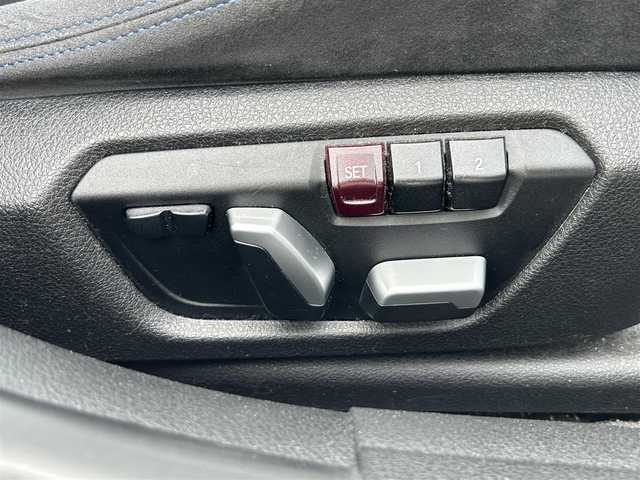 ＢＭＷ ３１８ｉ Mスポーツ 奈良県 2017(平29)年 6万km パール 純正ナビ　/前後ドライブレコーダー　/バックカメラ　/ビルトインＥＴＣ　/コーナーセンサー　/クルーズコントロール　/パワーシート　/衝突被害軽減システム　/ＬＥＤヘッドライト　/スマートキー　/純正１８インチアルミ/ターボ付き