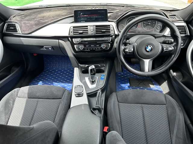 ＢＭＷ ３１８ｉ Mスポーツ 奈良県 2017(平29)年 6万km パール 純正ナビ　/前後ドライブレコーダー　/バックカメラ　/ビルトインＥＴＣ　/コーナーセンサー　/クルーズコントロール　/パワーシート　/衝突被害軽減システム　/ＬＥＤヘッドライト　/スマートキー　/純正１８インチアルミ/ターボ付き