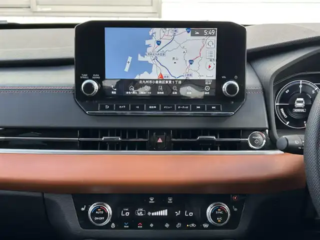 三菱 アウトランダー ＰＨＥＶ P 福岡県 2021(令3)年 3万km ブラックダイヤモンド 純正9インチディスプレイオーディオ/　（AM/FM/Bluetooth/フルセグTV/ナビキット）/BOSEプレミアムサウンド/フロント/サイド/バックカメラ/マルチアラウンドモニター/黒色レザーシートリフレッシュ機能付/e-Assist/・マイパイロット/・衝突被害軽減ブレーキシステム/・前方衝突予測警報/・踏み間違え衝突防止アシスト/・車線逸脱警報システム/・後側方車両検知警報システム/・後側方衝突防止支援システム/・後退時車両検知警報システム/・ふらつき警報/・標識認識システム/・アダプティブLEDヘッドライト/レーダークルーズコントロール/オートライト/コナーセンサー/クリアランスソナー/ヒルディセントコントロール/純正20インチアルミホイール/パワーバックドア/ヘッドアップディスプレイ/パワーシート（D/N）/シートヒーター（全席）/ポジションメモリ（D/N）/ステアリングヒーター/パドルシフト/置くだけ充電/サンシェード/前後ドライブレコーダー（HDR963GW）/ビルトインETC2.0/充電ケーブル/100VAC電源/ISOFIX/スペアキー×1/保証書/取扱説明書/ナビ取扱説明書