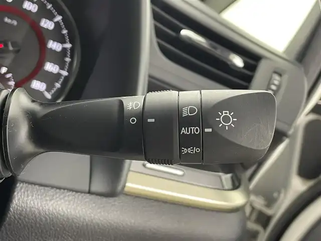 トヨタ アルファード S タイプゴールドⅡ 埼玉県 2021(令3)年 1.8万km ホワイトパールクリスタルシャイン 禁煙車　純正9型ナビ　サンルーフ　後席モニター　モデリスタエアロ　バックカメラ　ETC　デジタルインナーミラー　オットマン　両側パワースライドドア　電動リアゲート　衝突被害軽減　コーナーセンサー