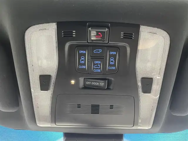 トヨタ アルファード S タイプゴールドⅡ 埼玉県 2021(令3)年 1.8万km ホワイトパールクリスタルシャイン 禁煙車　純正9型ナビ　サンルーフ　後席モニター　モデリスタエアロ　バックカメラ　ETC　デジタルインナーミラー　オットマン　両側パワースライドドア　電動リアゲート　衝突被害軽減　コーナーセンサー