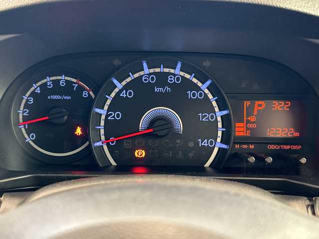 ダイハツ ムーヴ X ターボ 岐阜県 2016(平28)年 1.3万km シルバー 社外ナビ/取説/プッシュスタート/スマートキー/ヘッドライト光軸調整/バックモニター/フルセグ/純正マット/ベンチシート/純正アルミホイール/ハロゲンライト/Bluetooth/ドアバイザー/CD／DVDチェンジャー