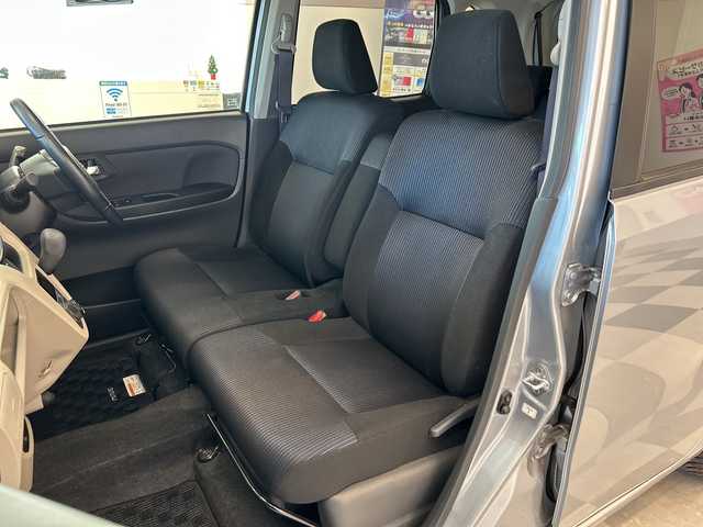 ダイハツ ムーヴ X ターボ 岐阜県 2016(平28)年 1.3万km シルバー 社外ナビ/取説/プッシュスタート/スマートキー/ヘッドライト光軸調整/バックモニター/フルセグ/純正マット/ベンチシート/純正アルミホイール/ハロゲンライト/Bluetooth/ドアバイザー/CD／DVDチェンジャー