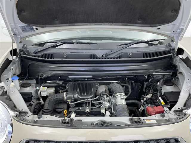 スズキ クロスビー HYBRID MZ 大分県 2018(平30)年 7万km キャラバンアイボリーパールメタリック/ホワイト 2トーンルーフ ワンオーナー/純正SDナビ/・AM/FM/BT/TV/CD/DVD/バックカメラ/ステアリングスイッチ/前席シートヒーター/アイドリングストップ/パドルシフト/前後ドライブレコーダー/衝突軽減ブレーキ/LDA/コーナーセンサー/セカンドシートテーブル/フロアマット/ドアバイザー/保証書/取扱説明書/ナビ取扱説明書/スペアキー1本
