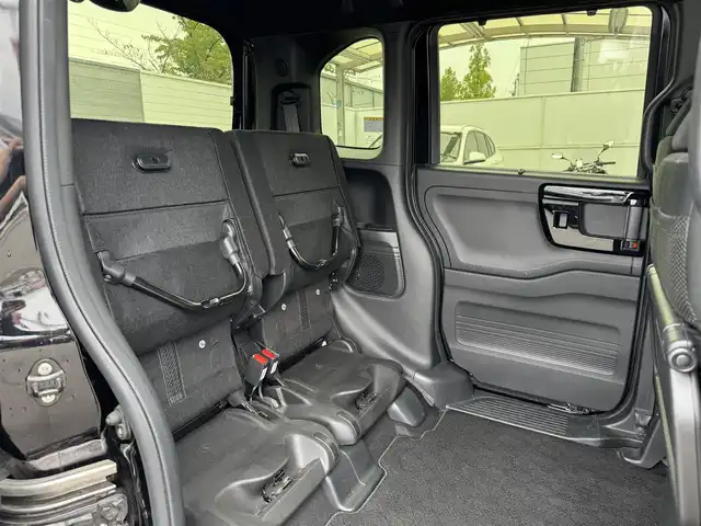 ホンダ Ｎ ＢＯＸ カスタム L 三重県 2023(令5)年 4.3万km クリスタルブラックパール ホンダセンシング/・衝突軽減ブレーキ/・誤発進抑制機能/・後方誤発進抑制機能/・歩行者事故軽減ステアリング/・先行者発進お知らせ機能/・アダプティブクルーズコントロール/・車線遺児支援システム/・オートハイビーム/・標識認識機能/・路外逸脱抑制機能/純正8インチナビゲーションシステム【VXU-227NBi】/・地デジTV/CD/DVD/USB/SD/・Bluetooth/Apple Carplay/バックカメラ/ステアリングスイッチ/両側パワースライドドア/コムテック前後ドライブレコーダー【ZDR016】/ガンメタアクセント入ブラックトリコットシート/前席シートヒーター/チップアップ機能/シートバックテーブル/純正14インチグレー塗装アルミホイール/LEDヘッドランプ/LEDフロントフォグランプ/オートライト/スマートキーシステム/プッシュスタート/スペアキー/取説/保証書