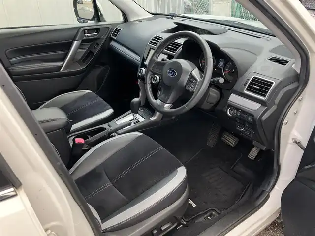 スバル フォレスター 2．0i－L アイサイト プラウドED 道央・札幌 2015(平27)年 5.8万km クリスタルホワイトP /社外ナビ//フルセグTV//ドライブレコーダー//バックカメラ//シートヒーター//ETC//車線逸脱警報装置//クルーズコントロール//ハーフレザーシート//パワーシート//オートライト//純正アルミホイール