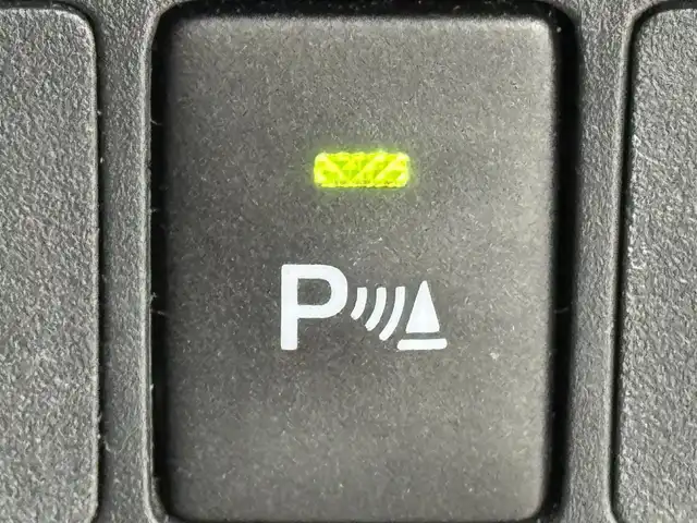 ダイハツ トール カスタムG 福岡県 2023(令5)年 5.4万km ブラックマイカメタリック アルパインフリップダウンモニター　/両側パワースライドドア　/社外ナビ　/全方位カメラ　/ＥＴＣ　/レーダークルコン　/衝突軽減　/レーンキープ　/コーナーセンサー　/横滑り防止　/アクセル踏み間違い　/アイドリング/LED