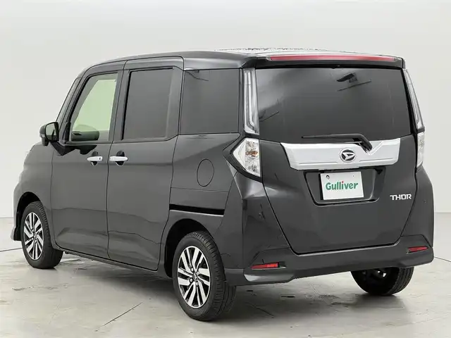 ダイハツ トール カスタムG 福岡県 2023(令5)年 5.4万km ブラックマイカメタリック アルパインフリップダウンモニター　/両側パワースライドドア　/社外ナビ　/全方位カメラ　/ＥＴＣ　/レーダークルコン　/衝突軽減　/レーンキープ　/コーナーセンサー　/横滑り防止　/アクセル踏み間違い　/アイドリング/LED